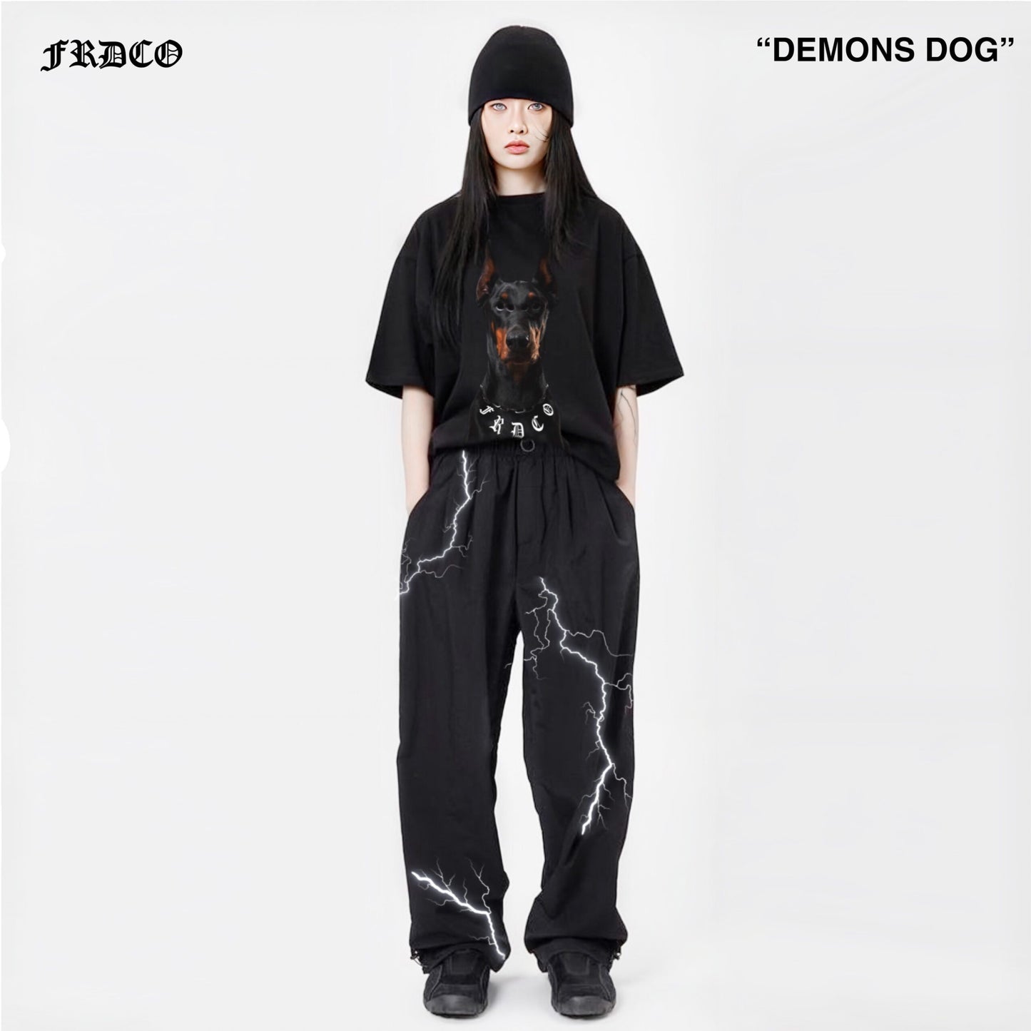DOG HEAD LOGO BLACK TEE