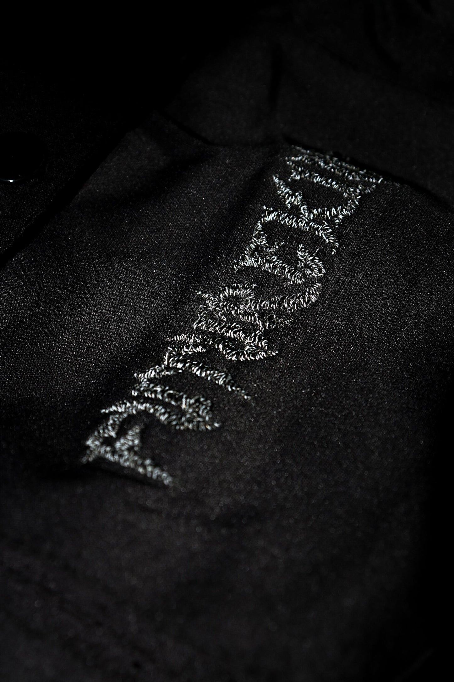 ESSENTIAL LOGO SHORTS