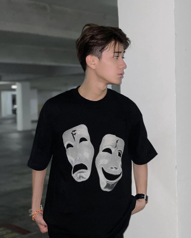 S23 TWO FACE LOGO BLACK TEE