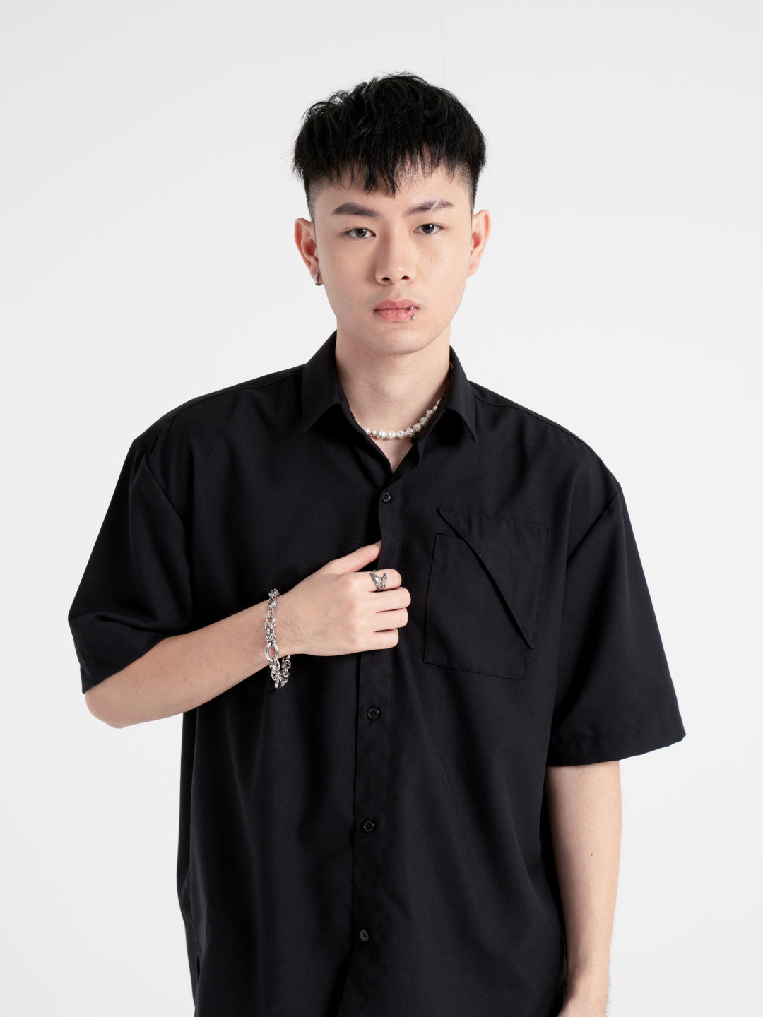 Irregular Pocket Shirt | Black