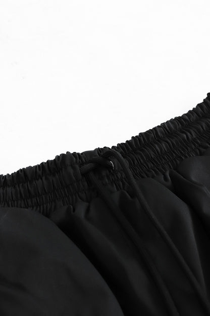 ESSENTIAL LOGO SHORTS