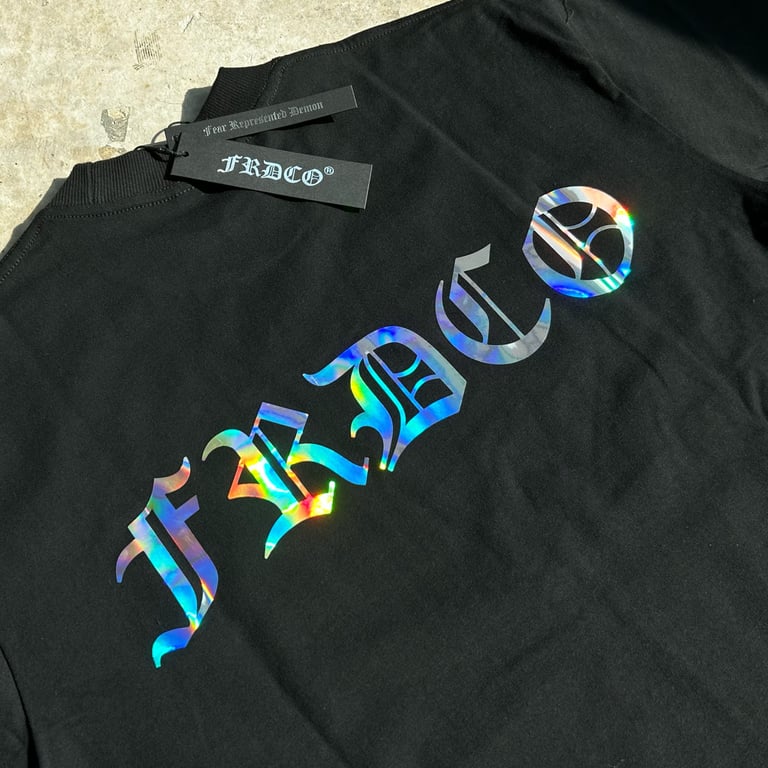 BD23 HOLOGRAM BLACK TEE